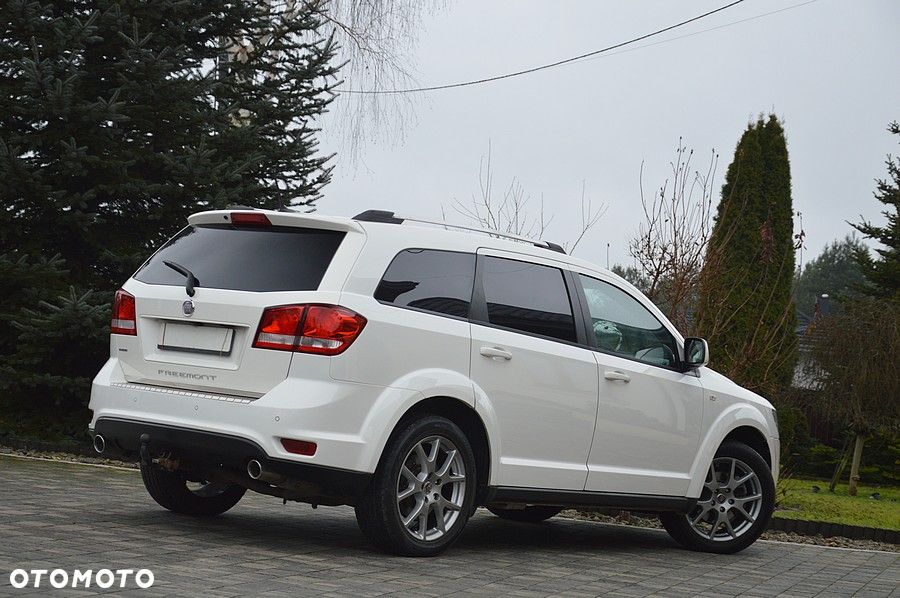 Fiat Freemont 2.0 Multijet 16V DPF Automatik Allrad My - 16