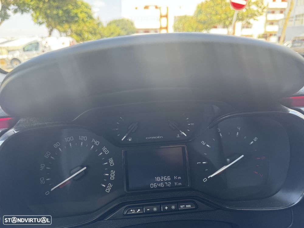 Citroën C3 1.2 PureTech Shine EAT6 - 13
