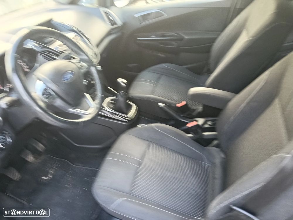 Ford B-Max 1.6 TDCi Trend - 20