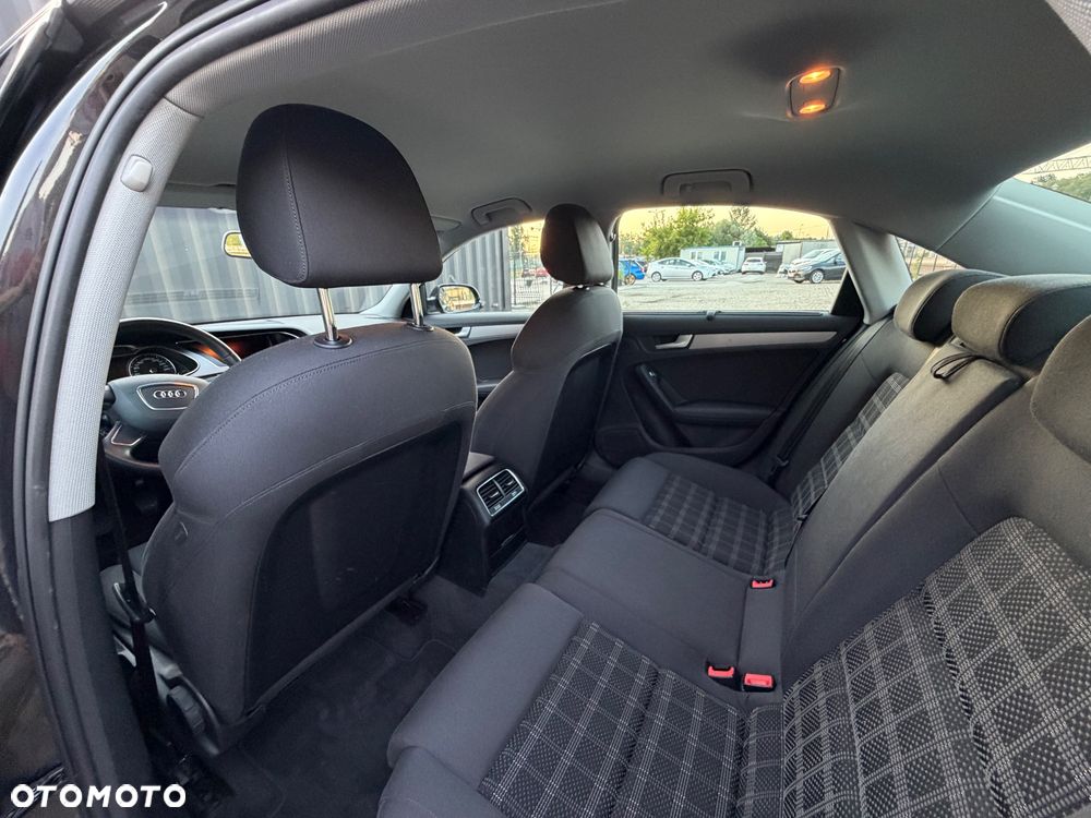 Audi A4 Limousine 1.8 TFSI Ambition - 28