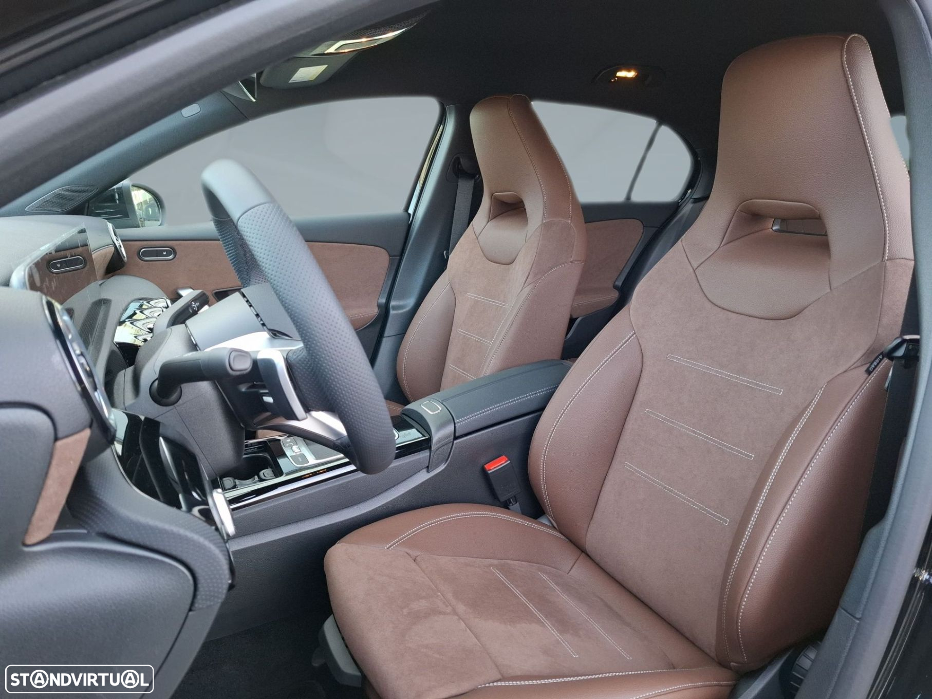 Mercedes-Benz A 250 e - 11