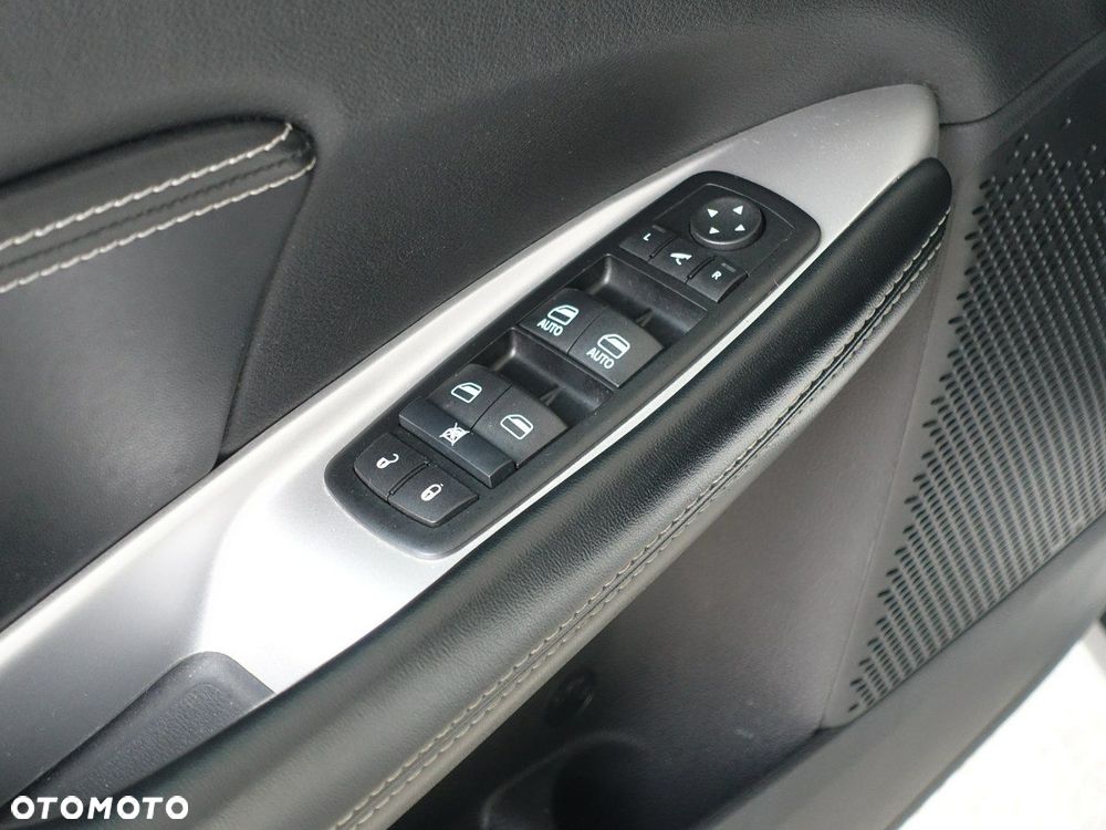 Fiat Freemont 2.0 Multijet Lounge AWD - 14