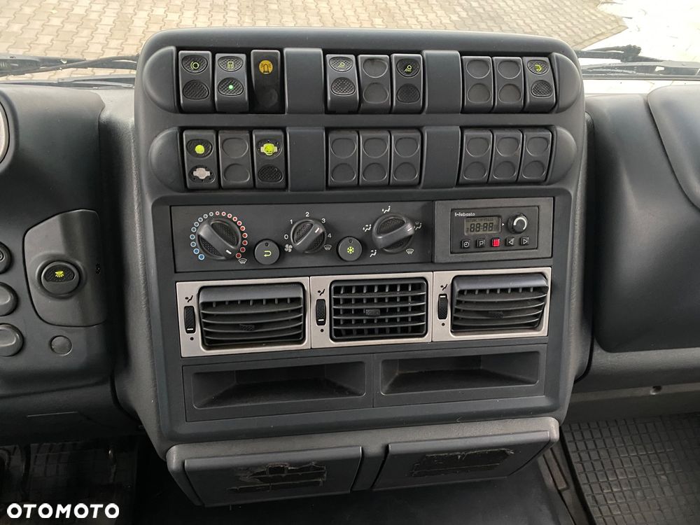Iveco Eurocargo ML 80 E17 / DOKA / HDS  SKRZYNIA / BRYGADÓWKA / BDB STAN! - 32