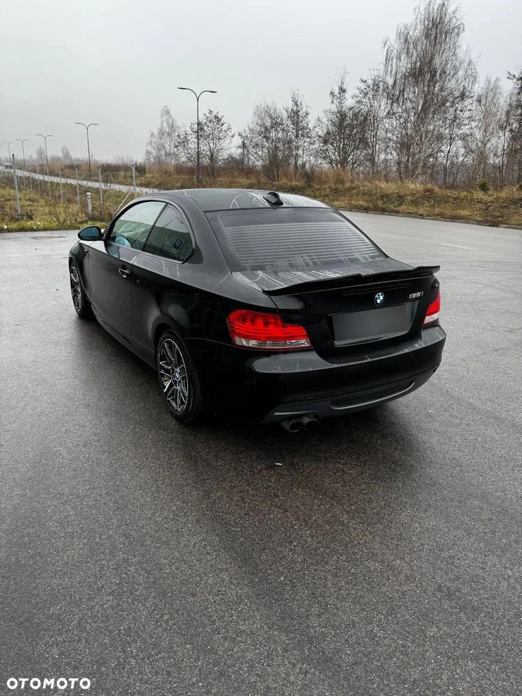 BMW Seria 1 135i Limited Edition Lifestyle mit M Sportpaket - 7