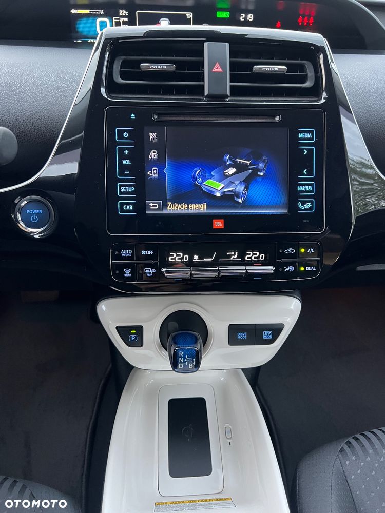 Toyota Prius 1.8 Hybrid Executive - 31