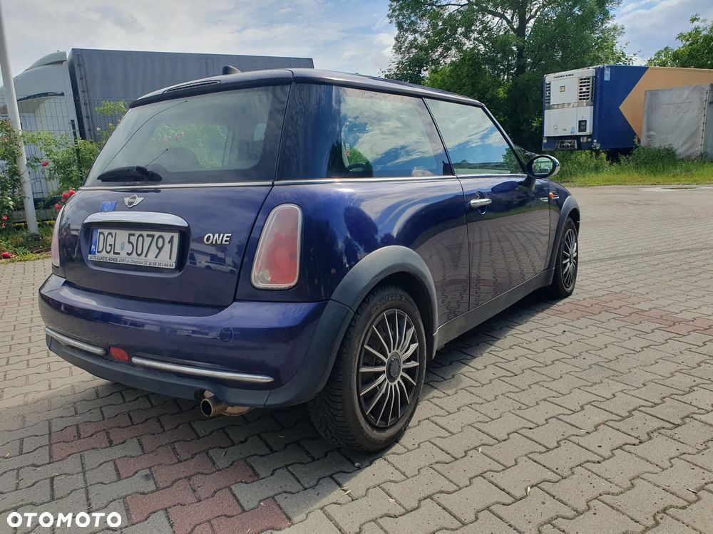 MINI ONE Seven - 4