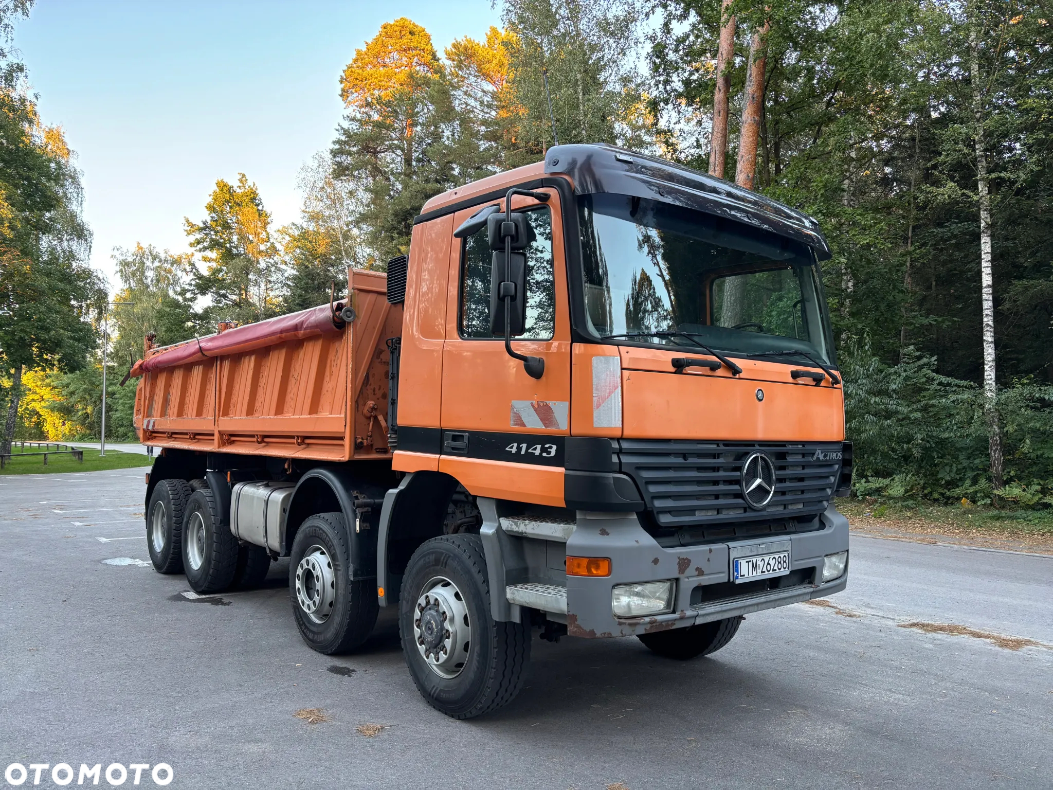 Mercedes-Benz - 2