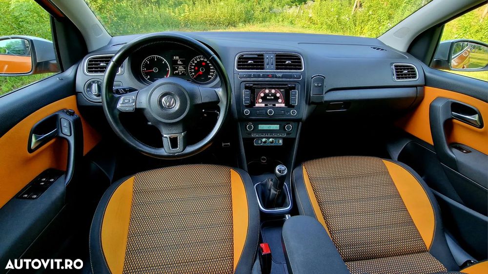 Volkswagen Polo 1.6 TDI Cross - 25