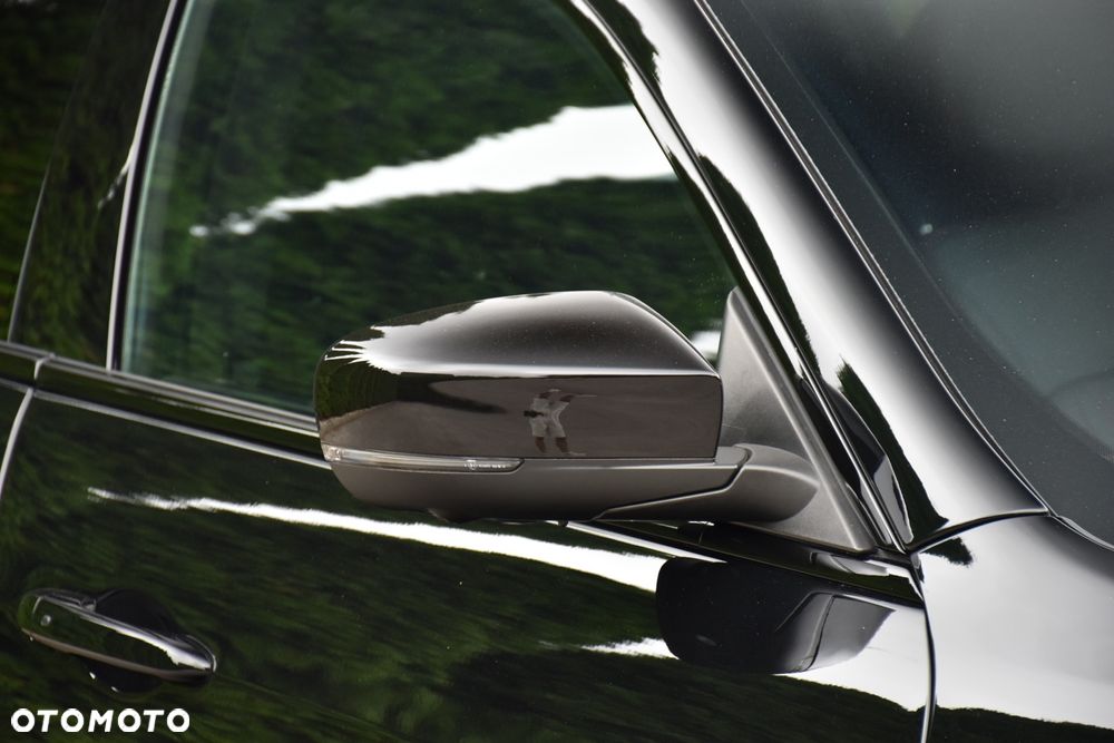 Maserati Ghibli S - 12