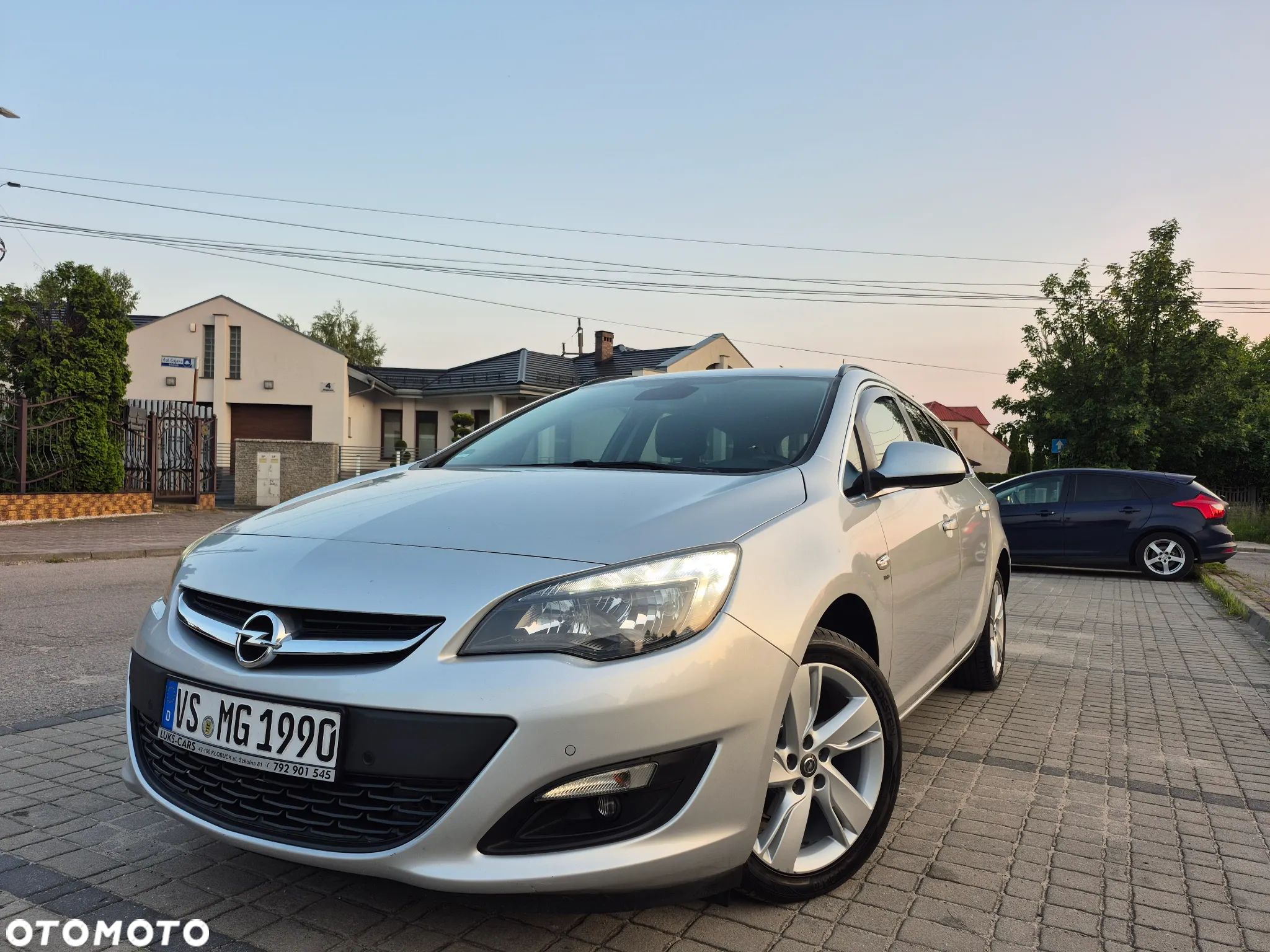 Opel Astra 1.4 Turbo ENERGY - 1