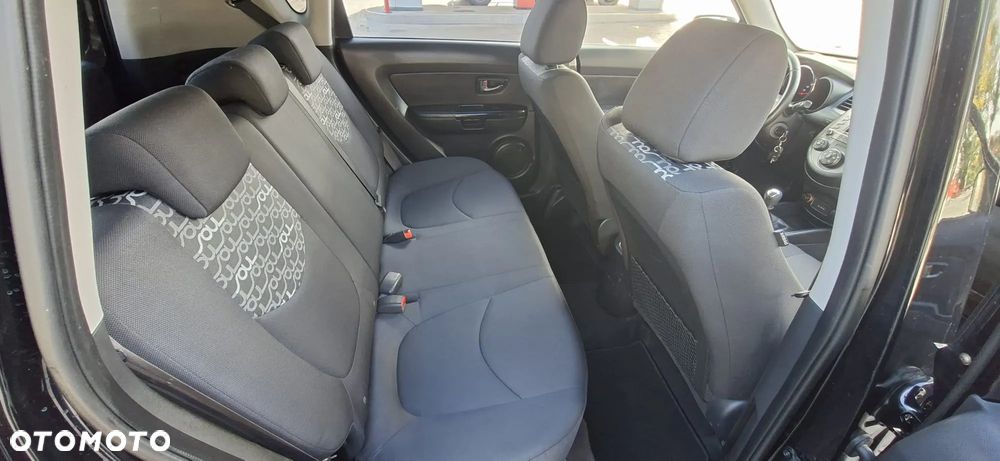 Kia Soul 1.6 CVVT Black Collection - 19