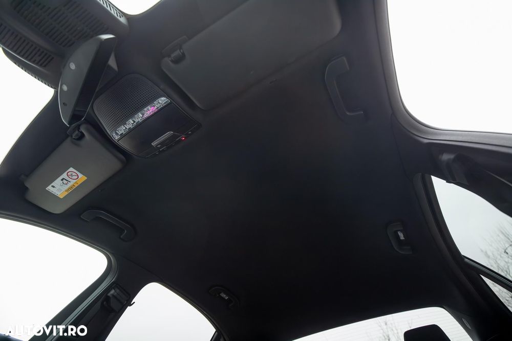 Mercedes-Benz E - 29