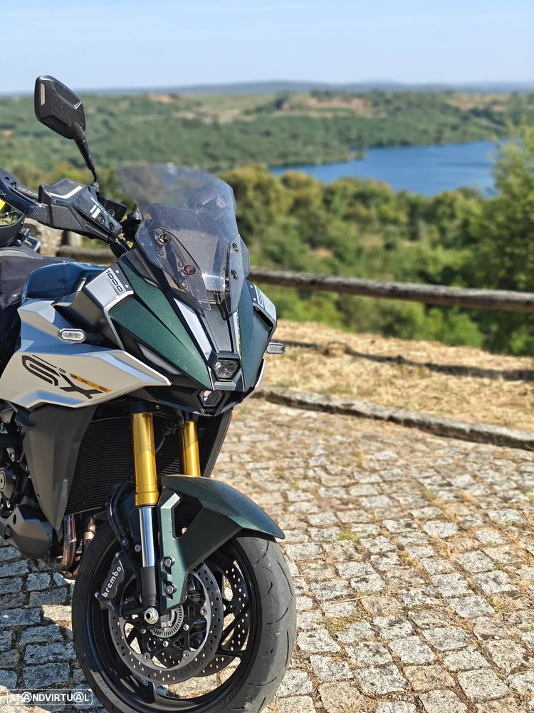 Suzuki GSX - 4