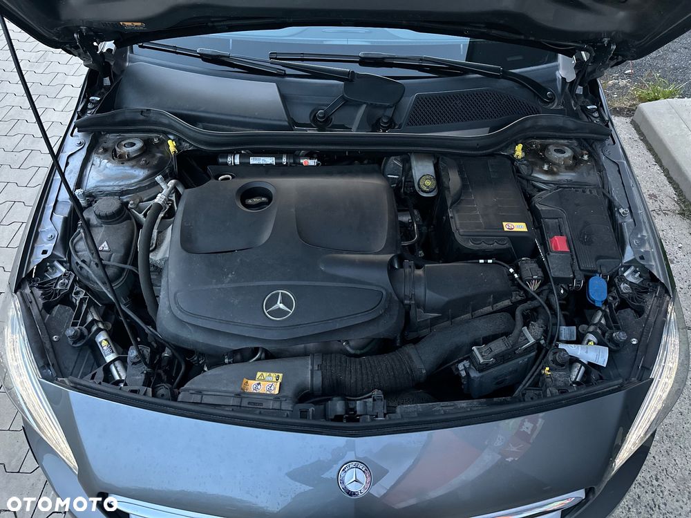 Mercedes-Benz Klasa A 180 (BlueEFFICIENCY) - 26