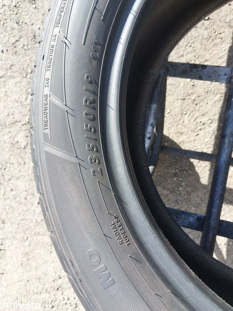 Opony letnie 235.50.19 Dunlop - 3