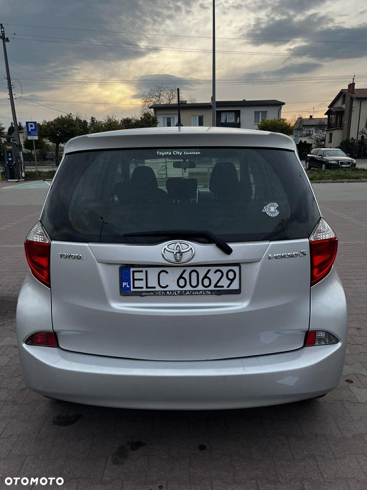 Toyota Verso S 1.4 D-4D - 3