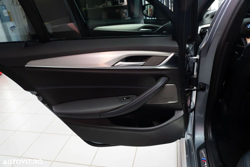 BMW Seria 5 530d xDrive Aut. Sport Line - 28