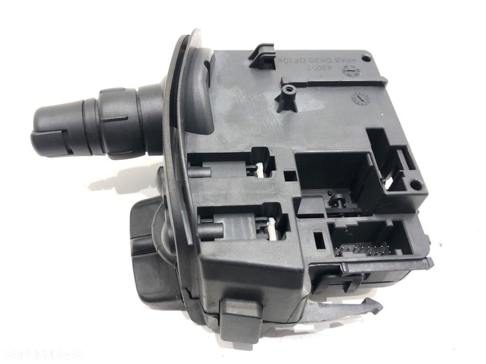 PRZEŁĄCZNIK WYCIERACZEK  RENAULT KANGOO / GRAND KANGOO II (KW0/1_) 2008 - 2022 1.5 dCi 85 (KW0K, - 3