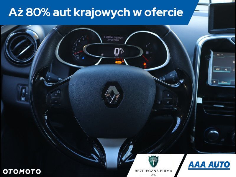 Renault Clio - 22
