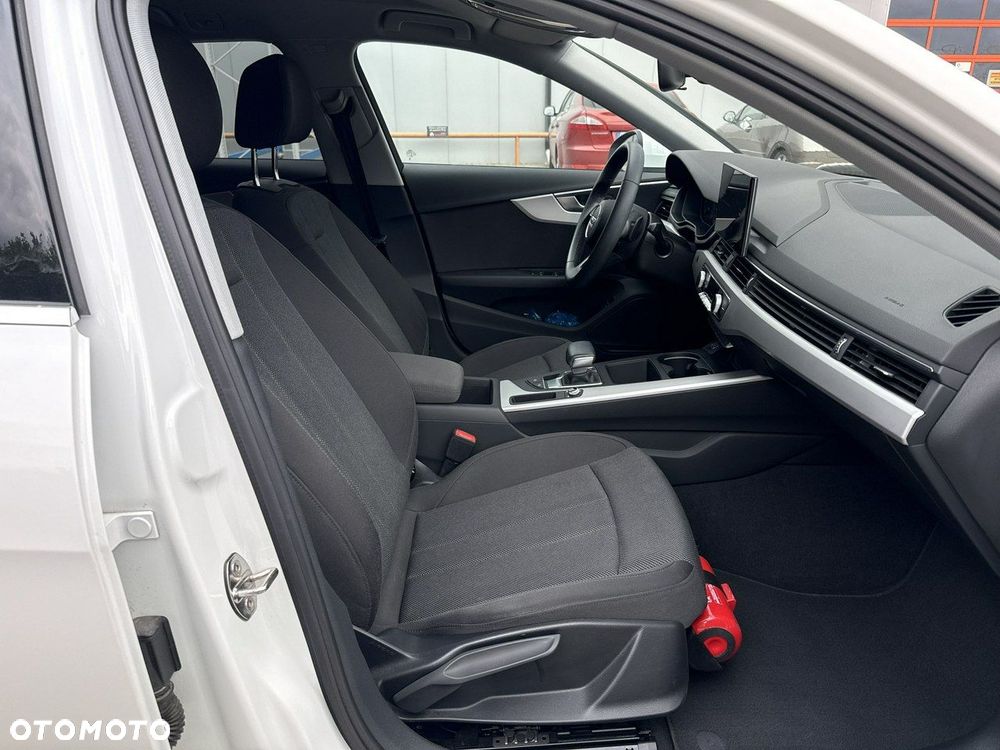 Audi A4 Avant - 20