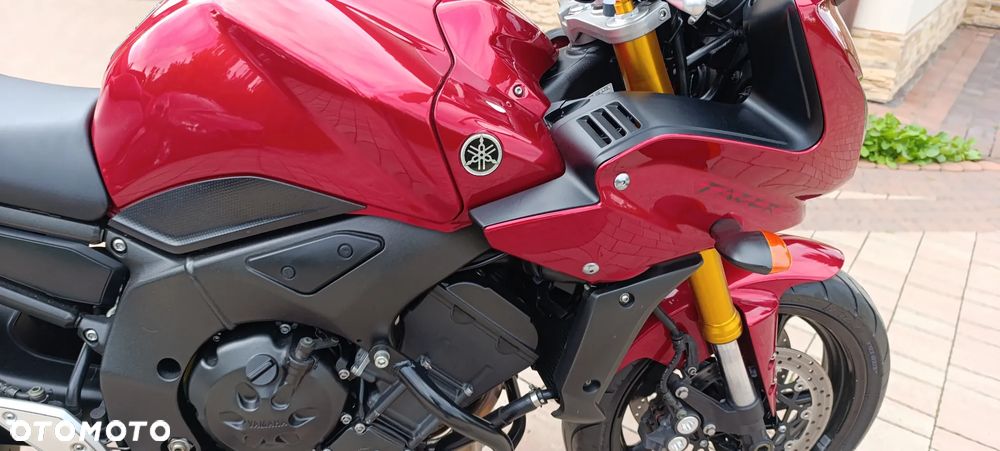 Yamaha FZ - 27
