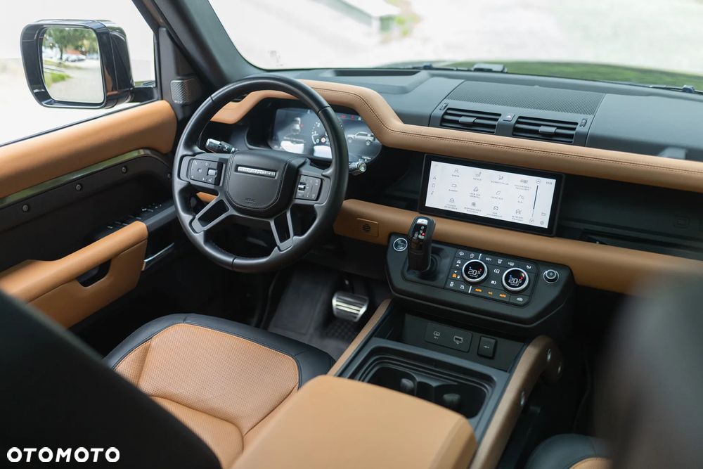 Land Rover Defender 110 3.0 P400 mHEV X-Dynamic HSE - 24
