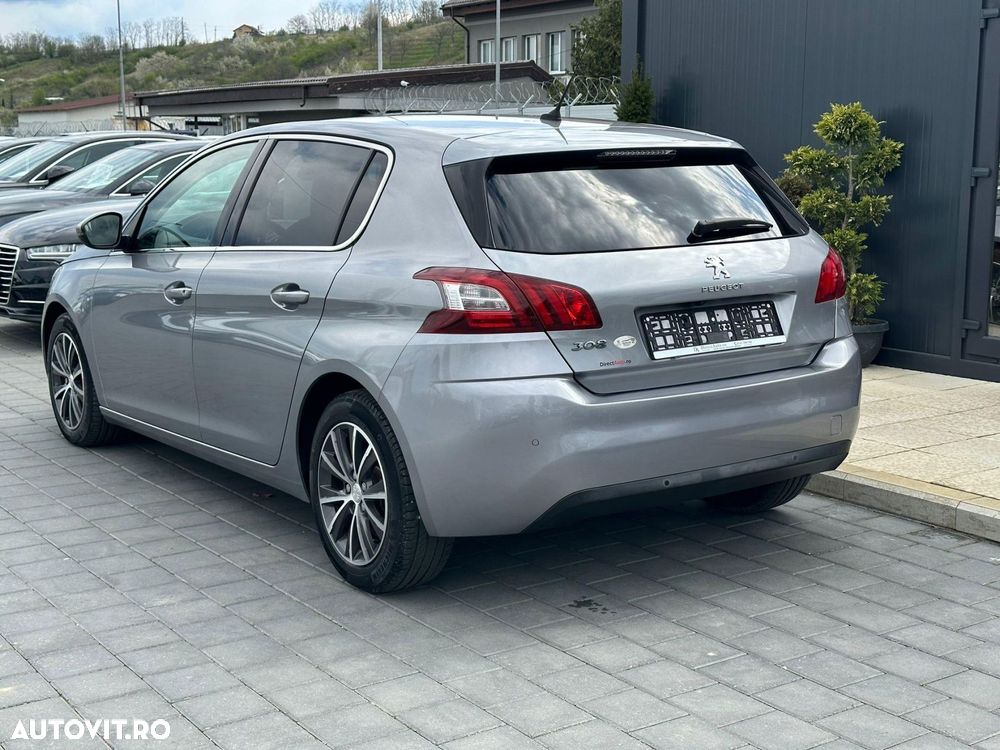 Peugeot 308 - 3