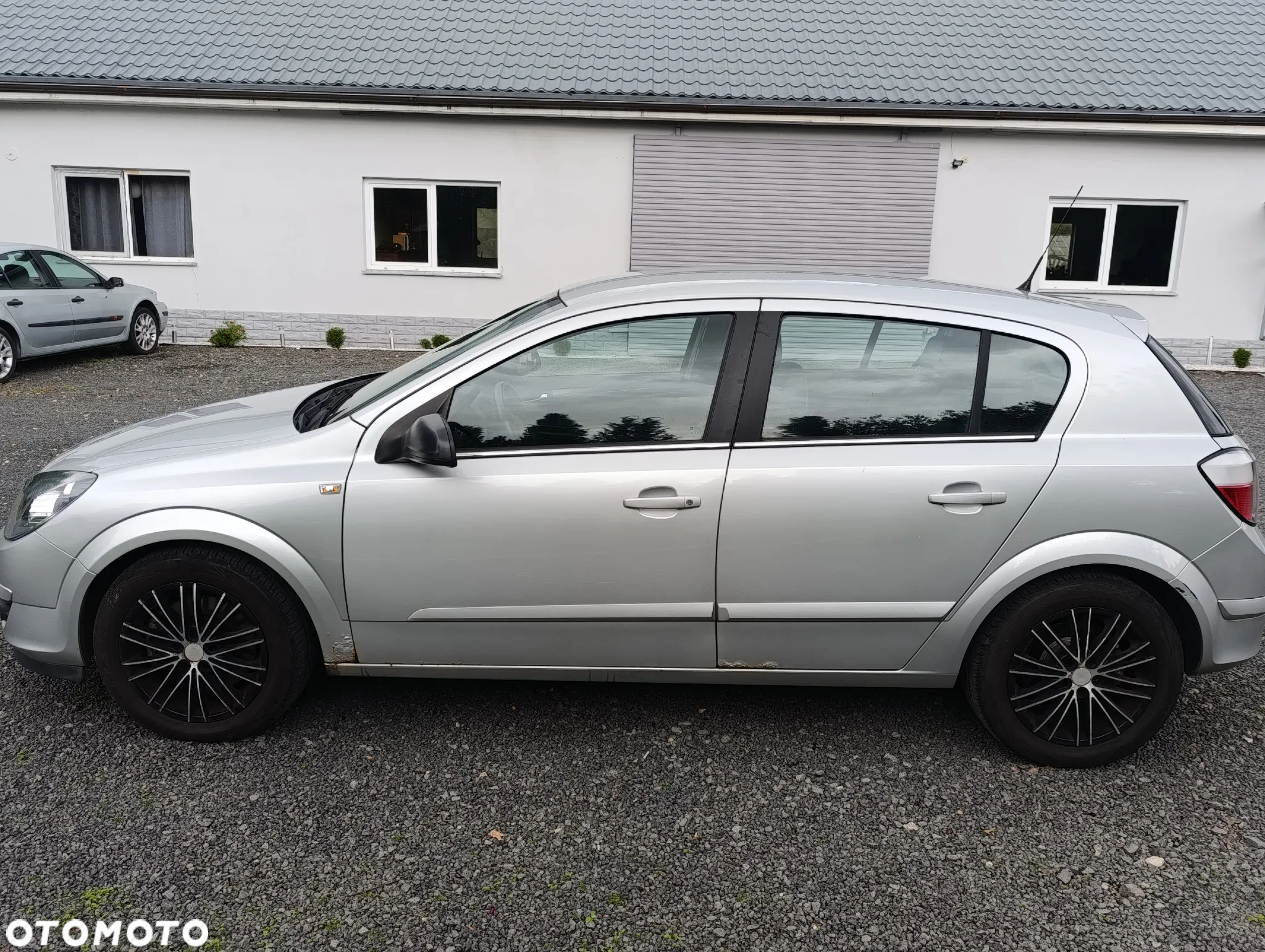 Opel Astra III 2.0 T Cosmo - 4