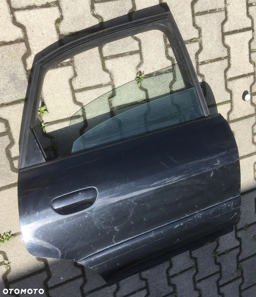 Audi A4 B5 8D sedan drzwi tył tylne prawe - 2