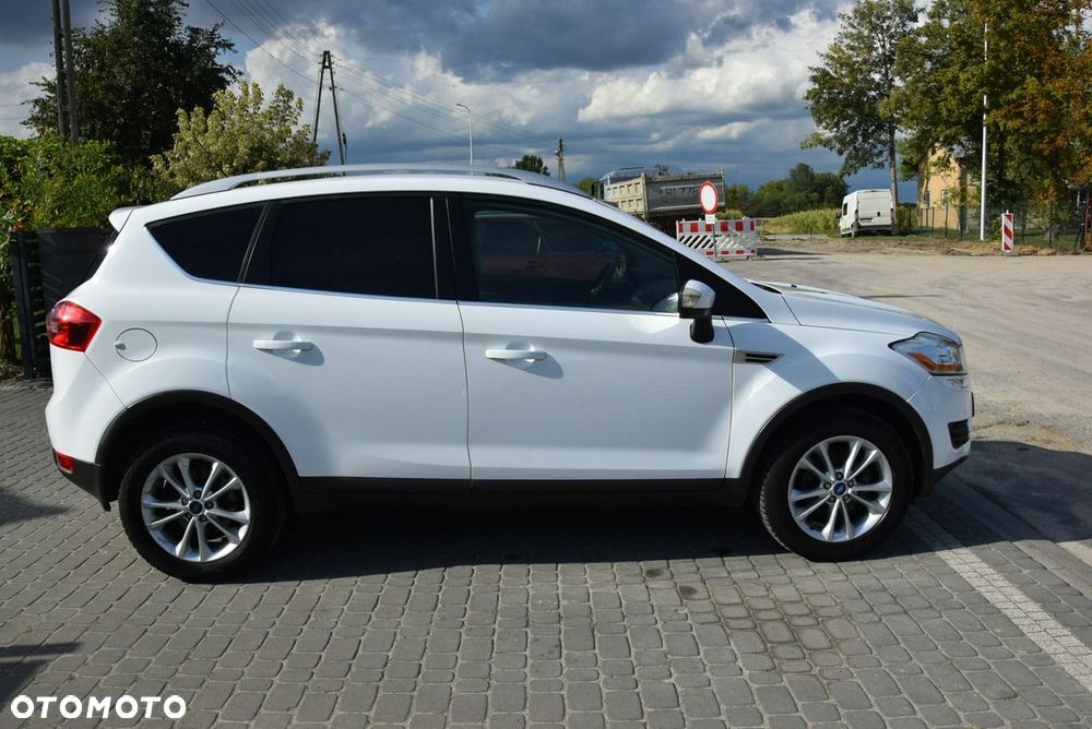 Ford Kuga 2.0 TDCi 4x4 Titanium - 13