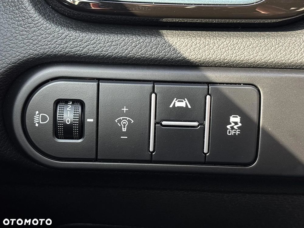 Kia XCeed 1.6 T-GDI Tribute DCT - 23