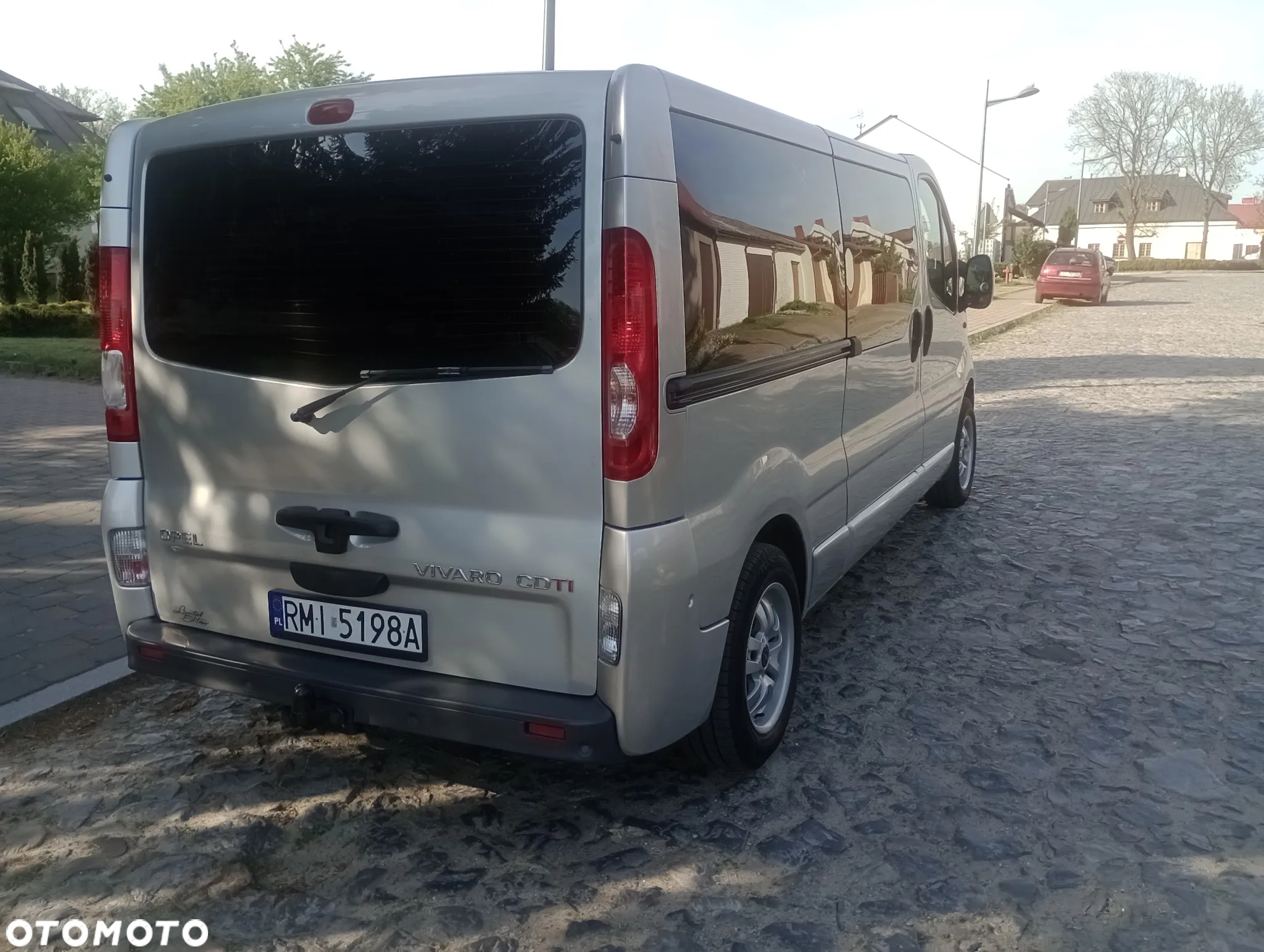 Opel Vivaro Life Cosmo L2H1 - 11
