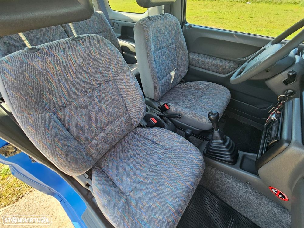 Suzuki Jimny 1.3 16V - 22