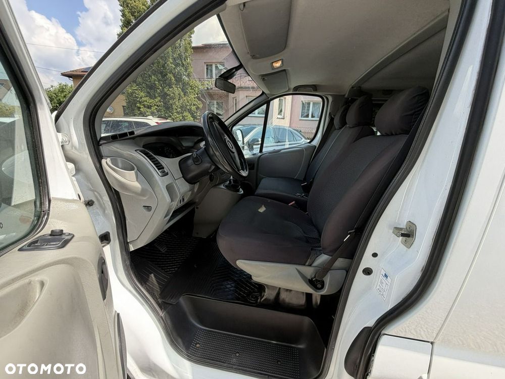 Opel Vivaro - 6