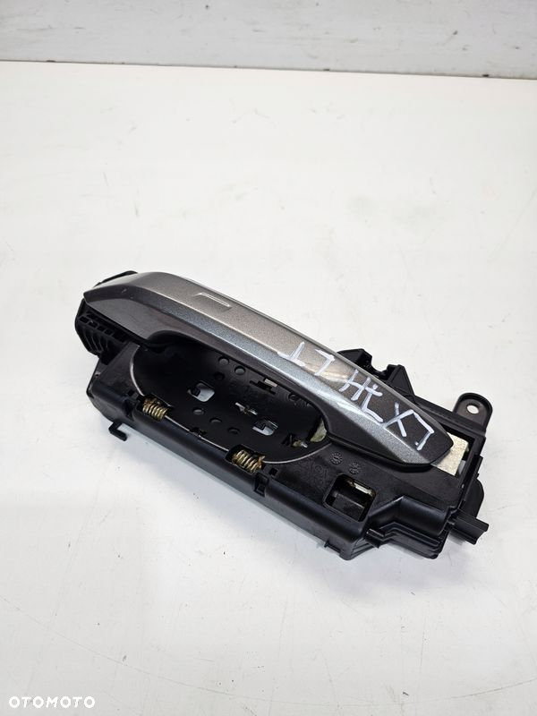 KLAMKA ZEWNĘTRZNA LEWA CHROM AUDI A4 B9 A5 8W0837811A LX7H - 3