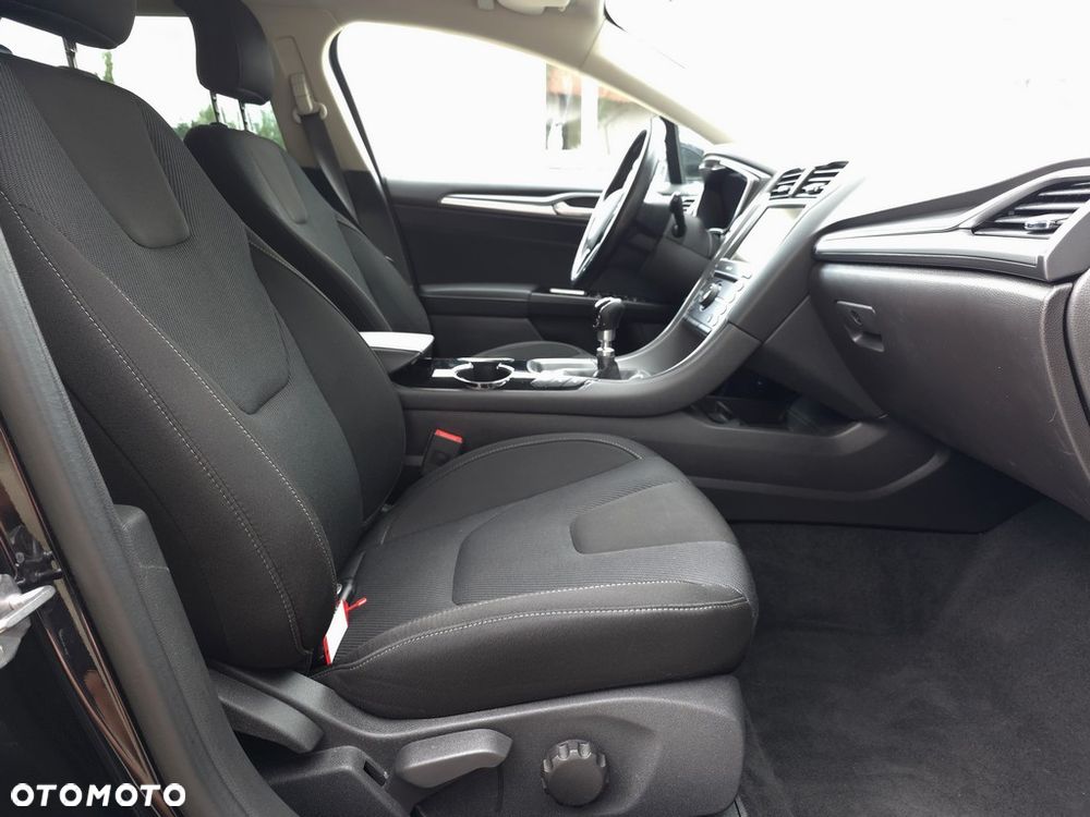 Ford Mondeo 2.0 TDCi Titanium - 12