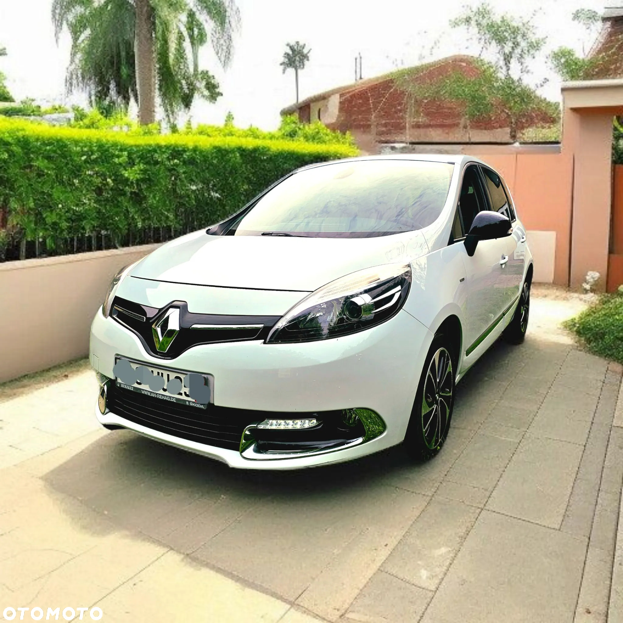Renault Scenic ENERGY TCe 130 S&S Xmod Bose Edition - 2