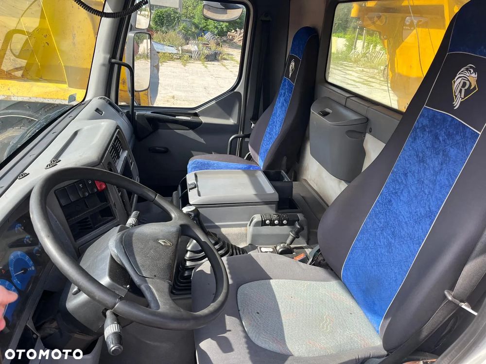 Renault KERAX 33DVB0 - 13