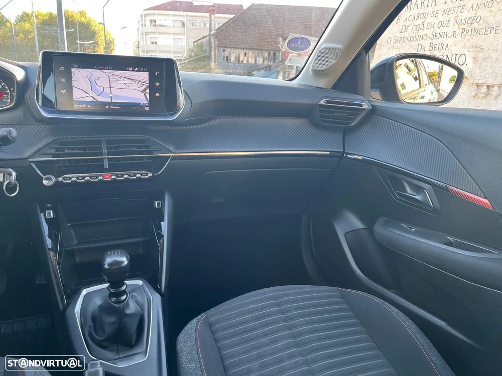 Peugeot 208 1.2 PureTech Active - 16