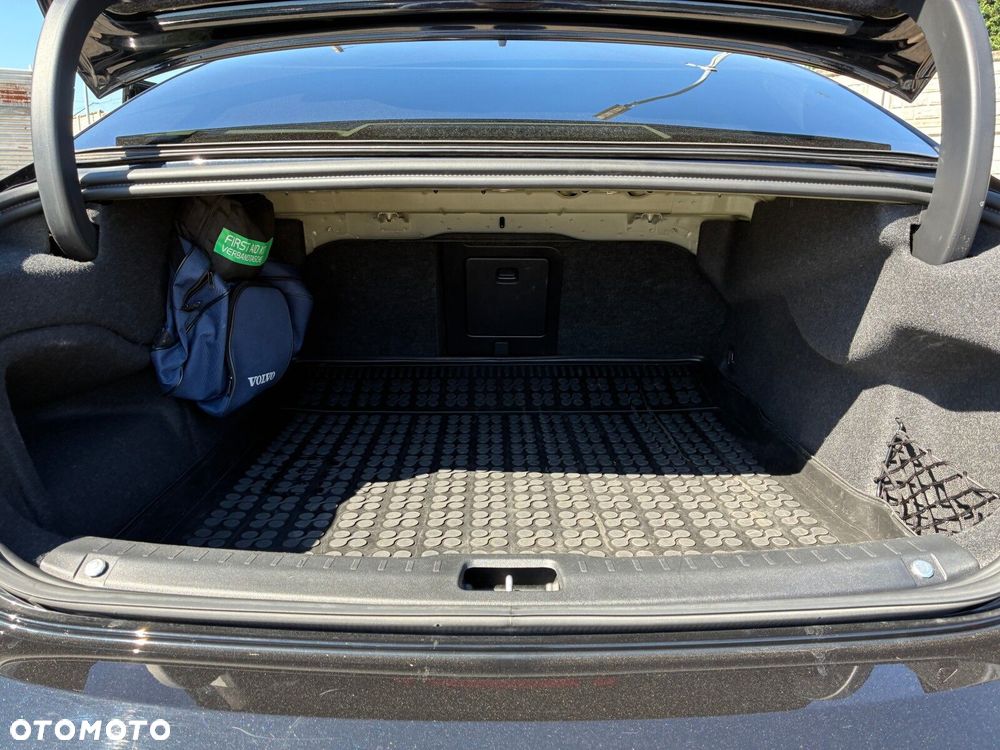Volvo S90 - 39