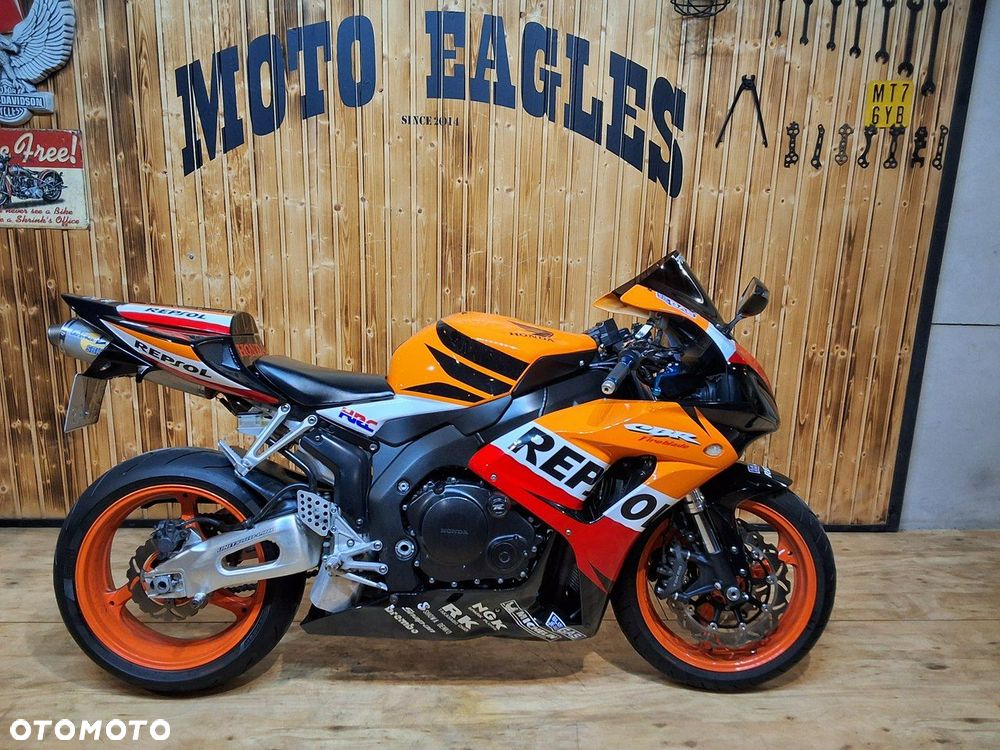 Honda CBR - 1