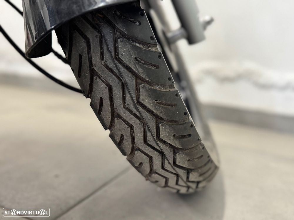 Keeway Superlight 125 - 8