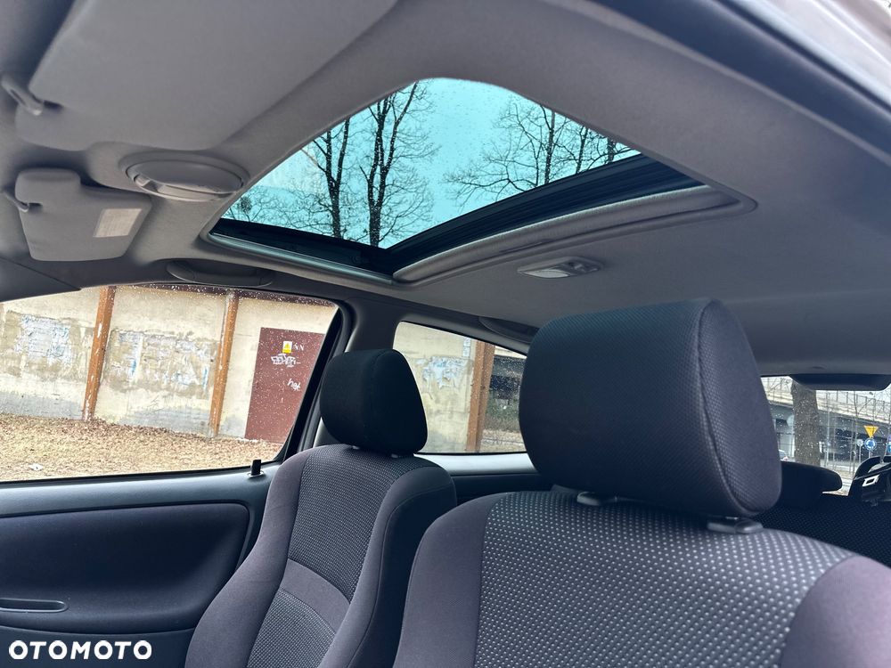 Toyota Yaris 1.5 TSport - 11