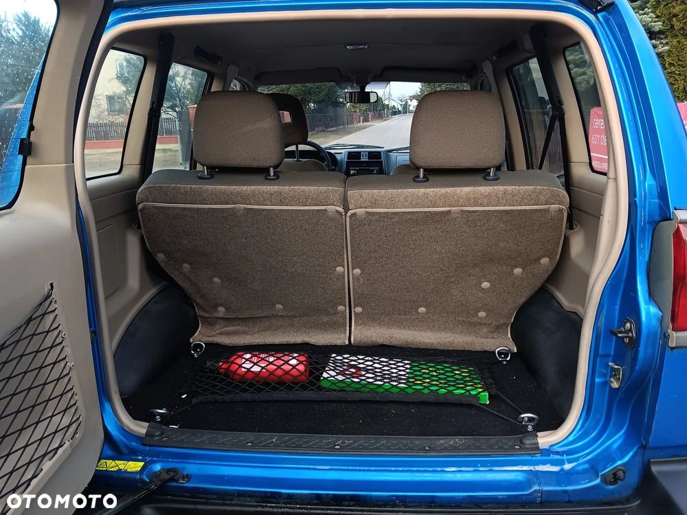 Nissan Terrano 2.7 TD S - 18