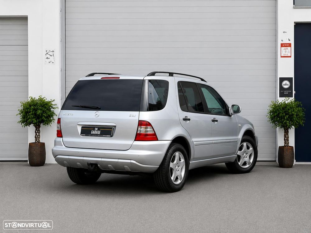 Mercedes-Benz ML 55 AMG Standard - 13