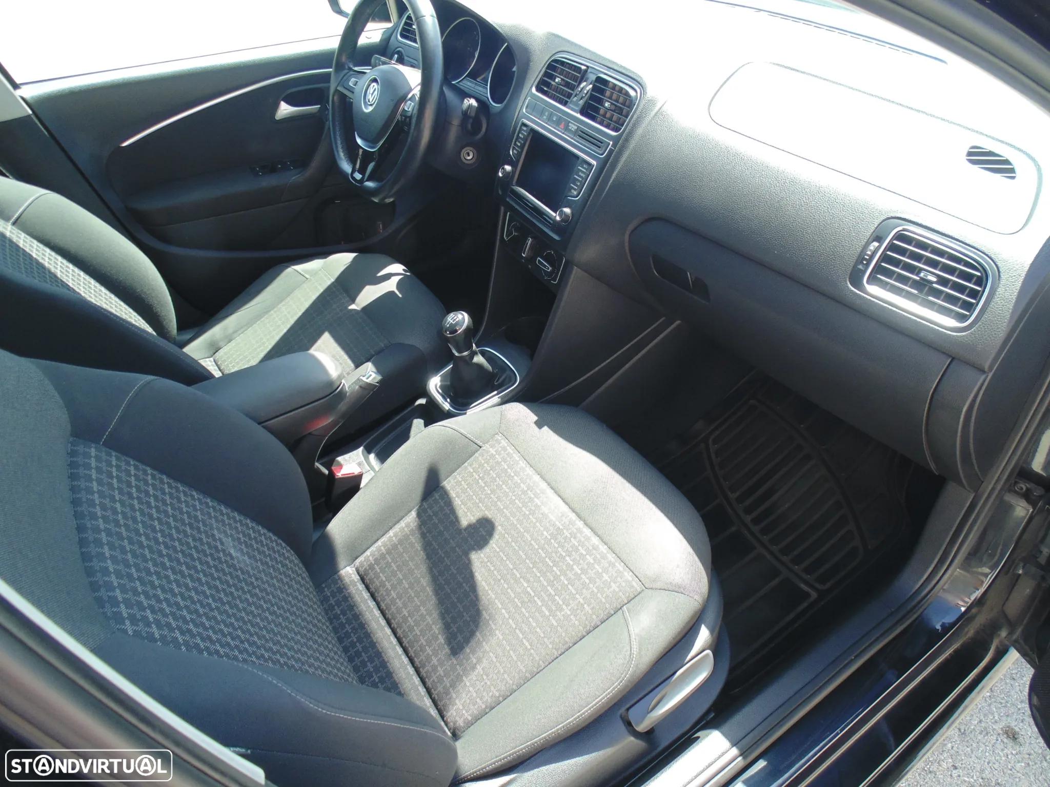 VW Polo 1.4 TDi Lounge - 17