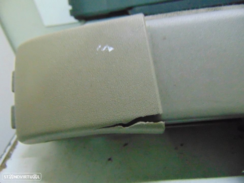 Renault megane carrinha modelo de 2004 chapeleiras - 4