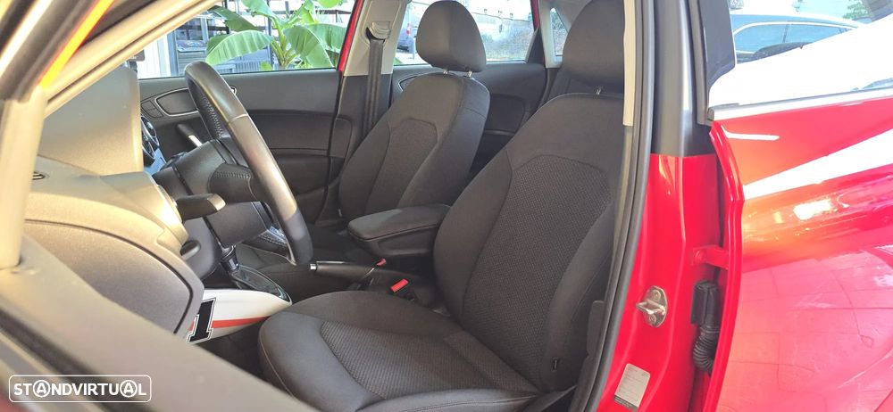 Audi A1 Sportback 1.6 TDI S-line S tronic - 23