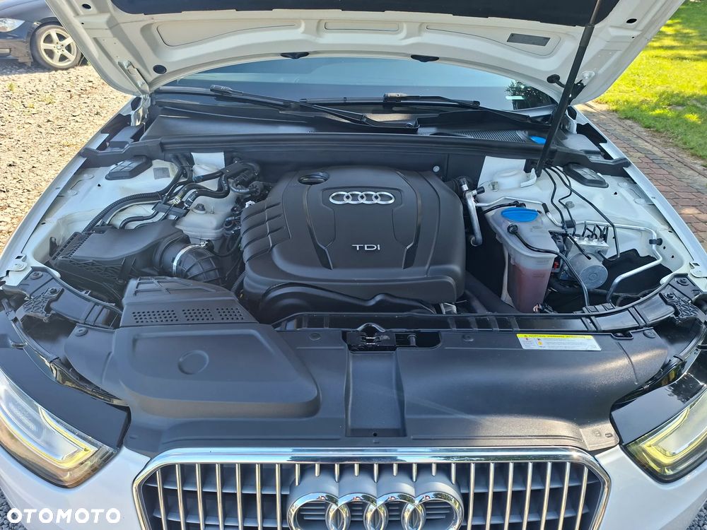 Audi A4 Allroad 2.0 TDI Quattro - 14