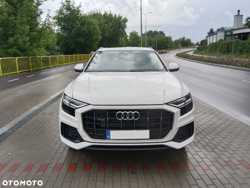 Audi Q8 SUV TFSI quattro 250 kW tiptronic S line business - 2